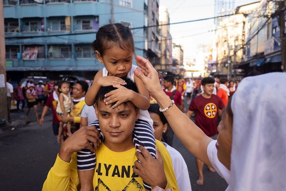 Traslacion in pictures: 16+ hours of cops, chaos, and keeping the faith 9