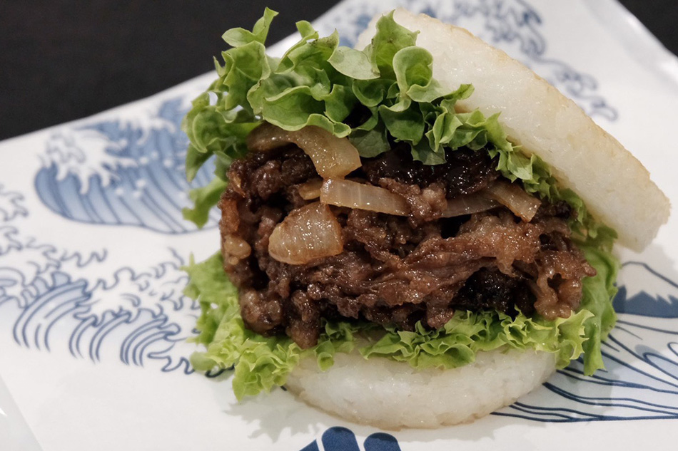 mos burger rice burger mos burger rice burger