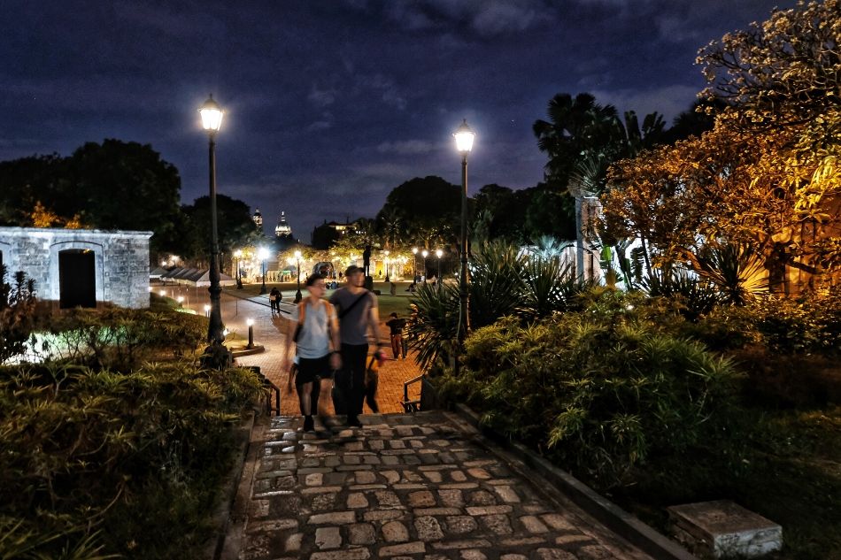 IN PHOTOS: The best time to go to Intramuros now is after dark 13