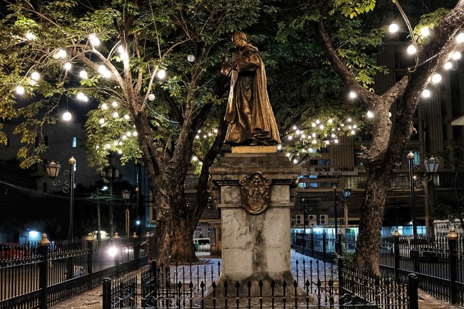 IN PHOTOS: The best time to go to Intramuros now is after dark 8