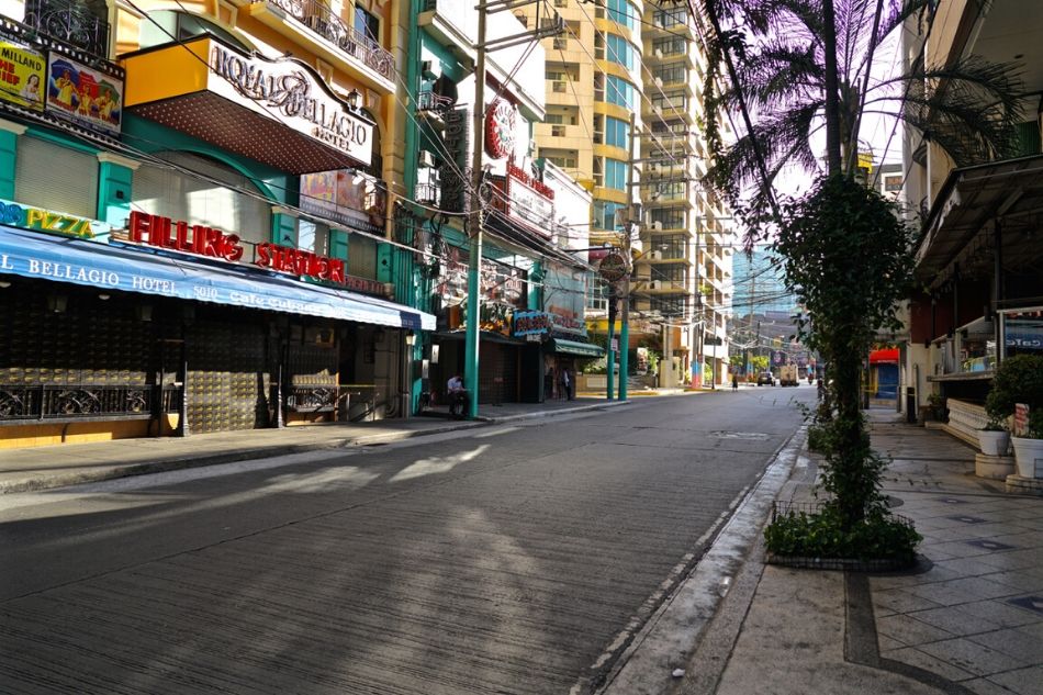 IN PHOTOS: The eerie, empty streets of Manila on lockdown 7