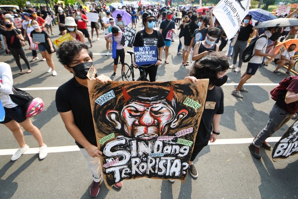 Scenes from the Anti-Terror bill protest: Despite their masks, they let their voices be heard 21