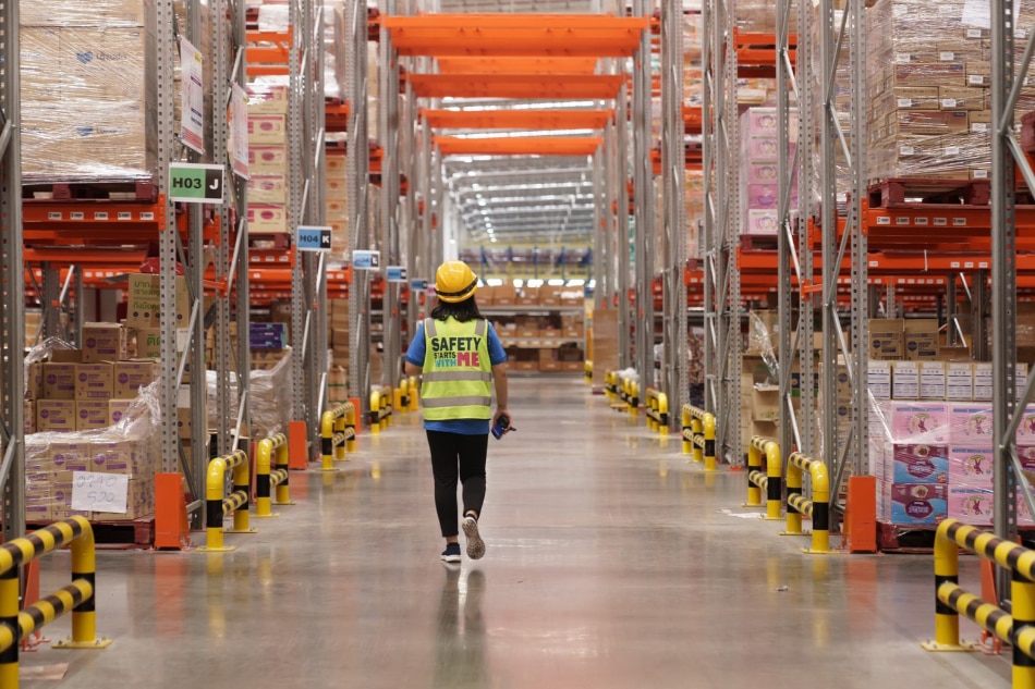 Lazada's largest warehouse in Thailand