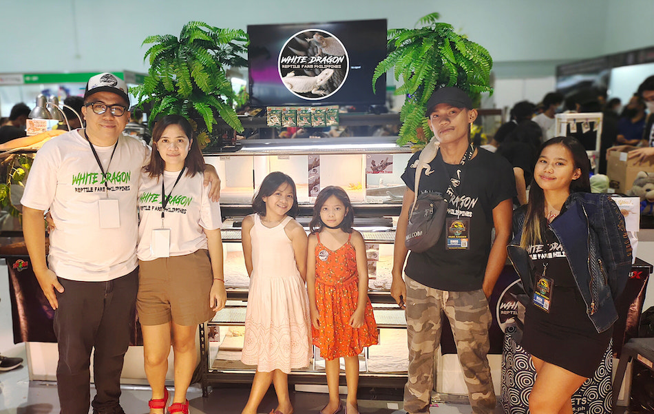 Reptile X by Zoo Med PH expo
