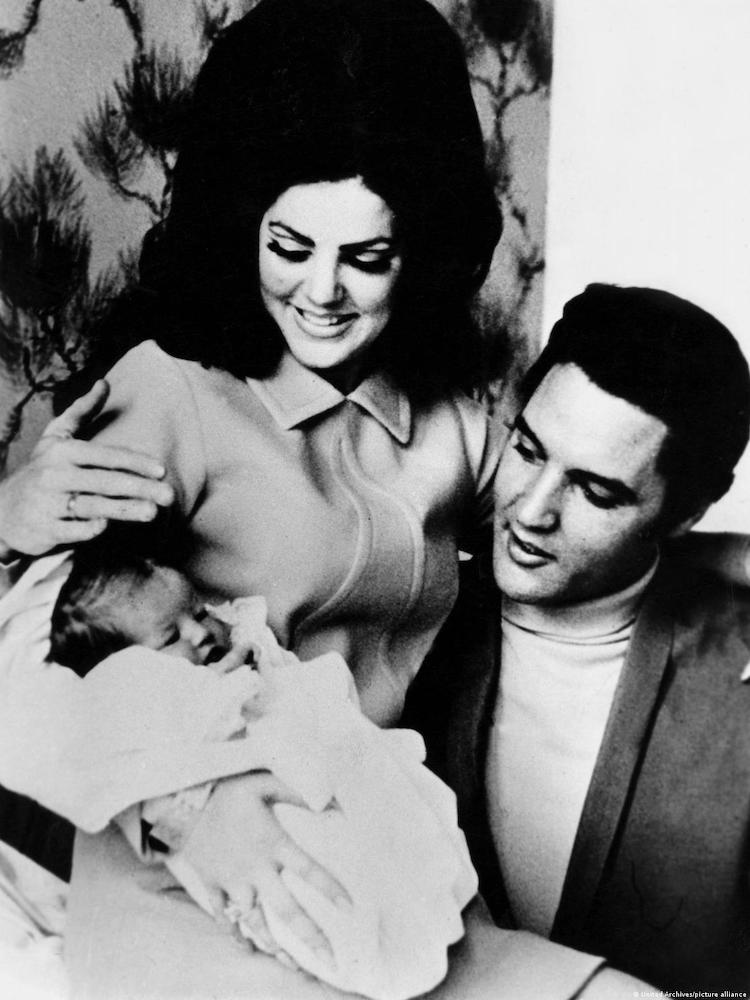 Priscilla Presley and Elvis Presley with their new born daughter Lisa Marie