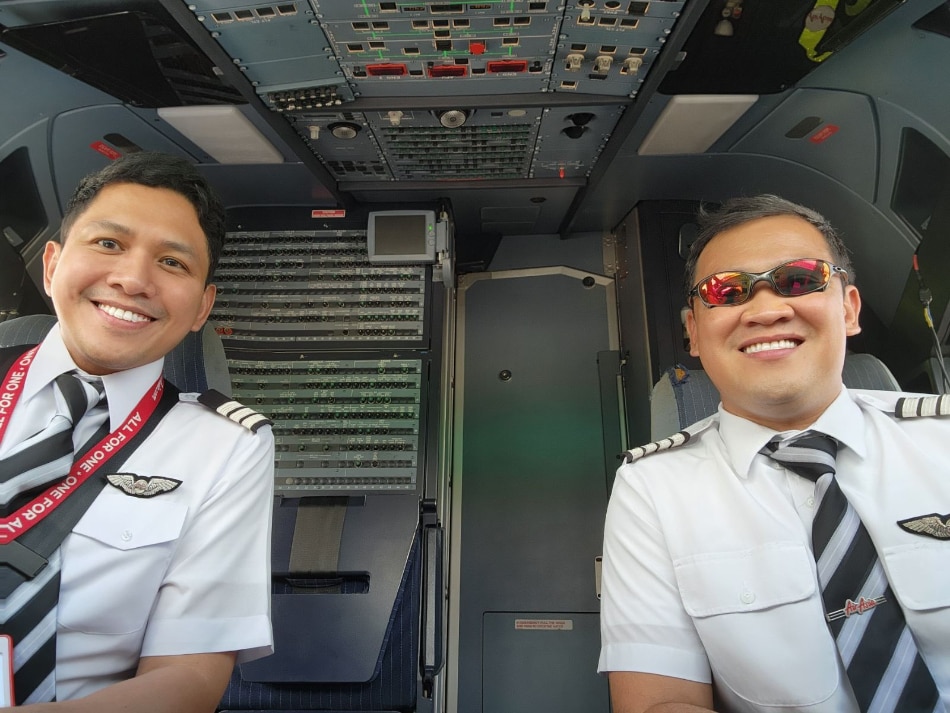 Steve Dailisan with one of his mentors in AirAsia, Capt. Alan Roque