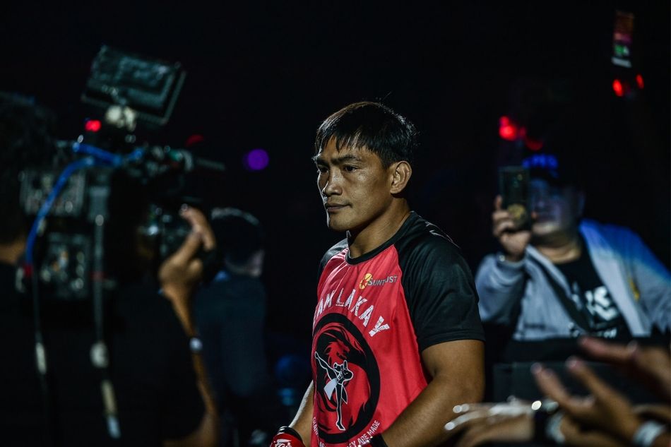 Folayang on his defeat: “I don’t usually give up my back but I lost my ...