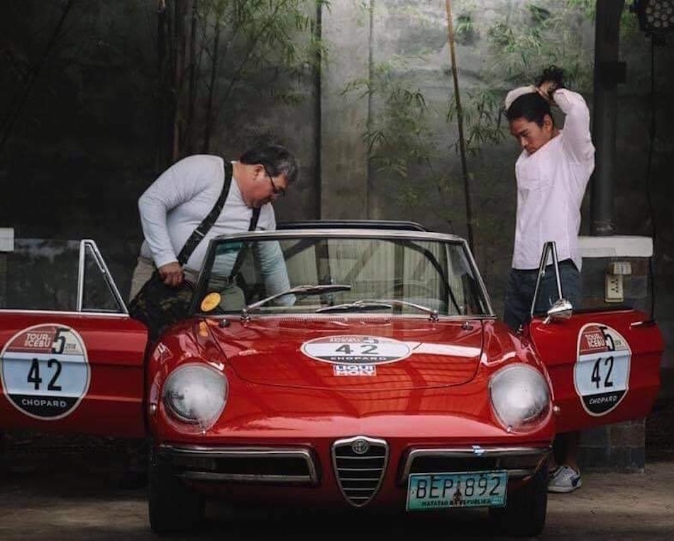 The 1969 Alfa Romeo Duetto of Raju and Oscar Medalla. From the Tour de Cebu official site.