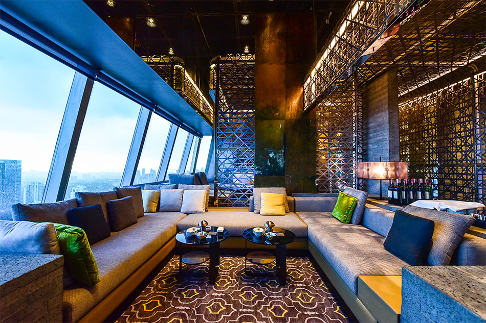 The latest spot to drink, dine, and party is on top of the tallest building in the city 2