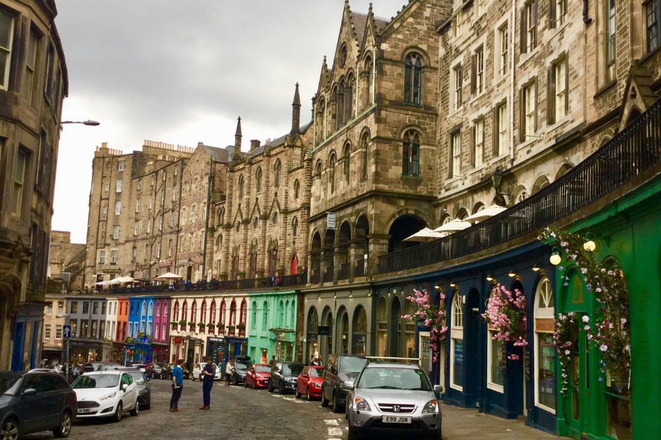 Strolling and dining off the tourist path in Edinburgh 8