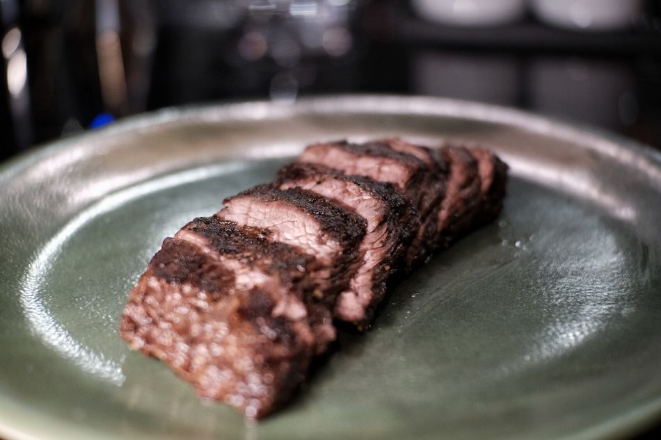 The Argentinian steaks are &#39;bueno&#39; and &#39;barato&#39; at Erwan and Nico&#39;s new deli-kitchen 10