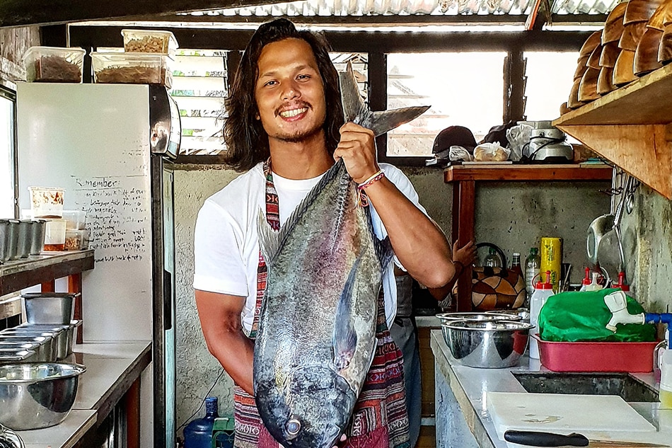 This stockbroker left Manila life to open the first kinilaw-only resto in Siargao 2