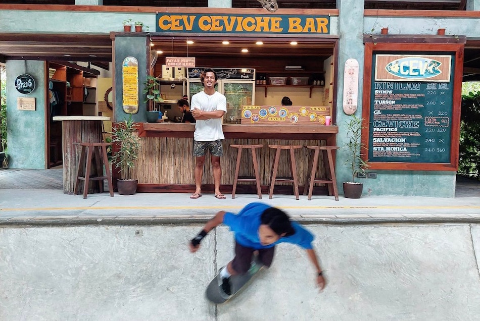 LOOK! Siargao&#39;s hottest attraction is this skating bowl inside a kinilaw bar 4