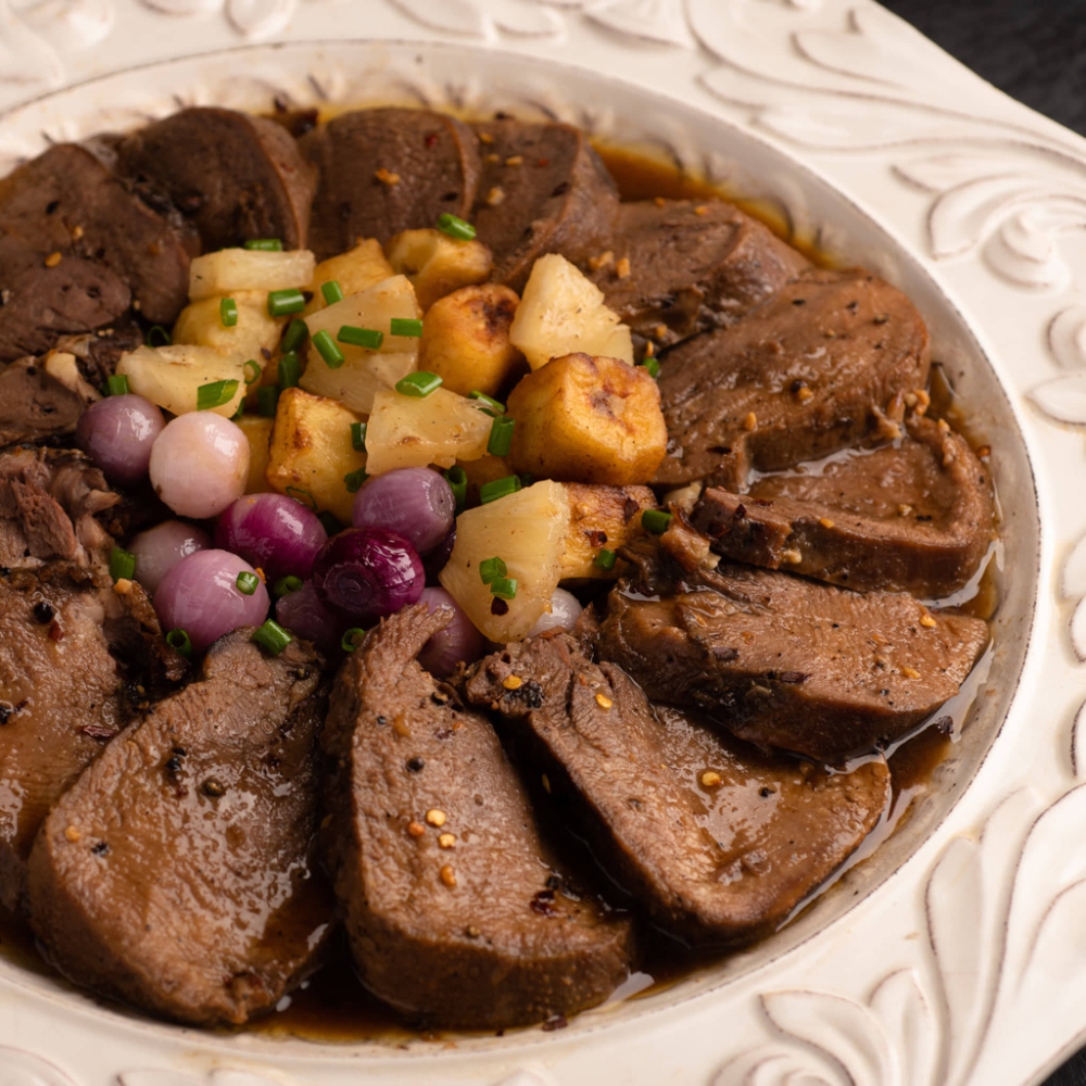 Lengua Estofado (Stewed Estofado)