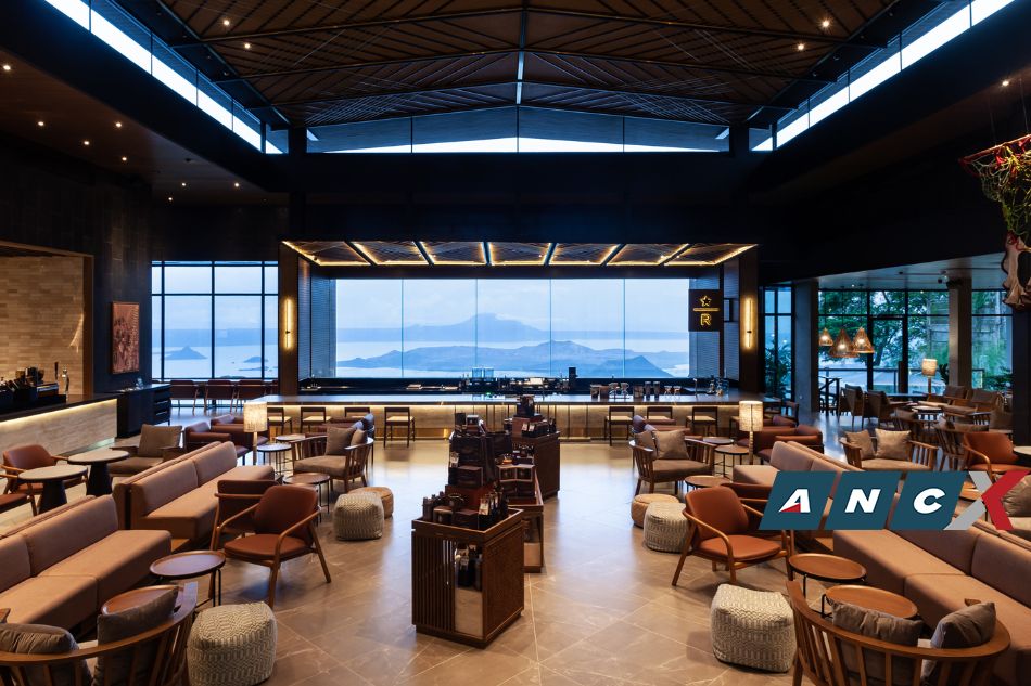 Biggest Starbucks store in PH opens in Tagaytay 2