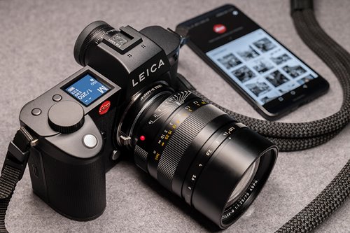 The Leica SL2 camera sets a new standard for mirrorless cameras