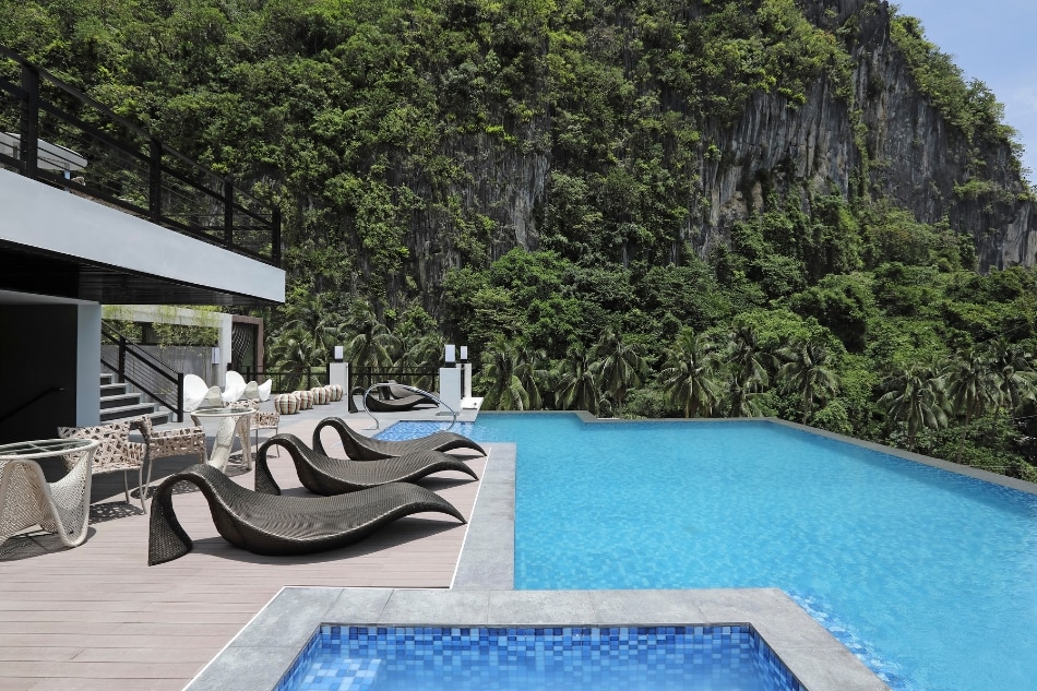 This El Nido hotel humbles itself to its majestic environs 2
