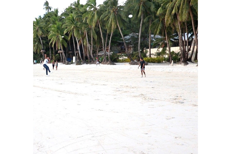 A star is reborn: what Boracay looks like now 22
