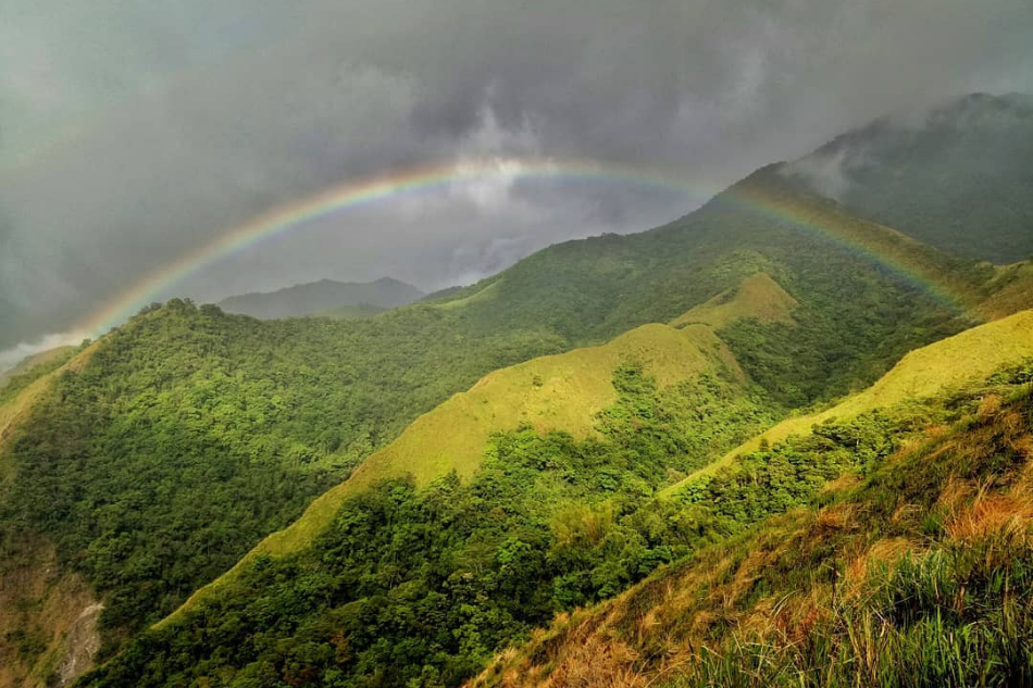 Seven great hikes you can do in Visayas 12
