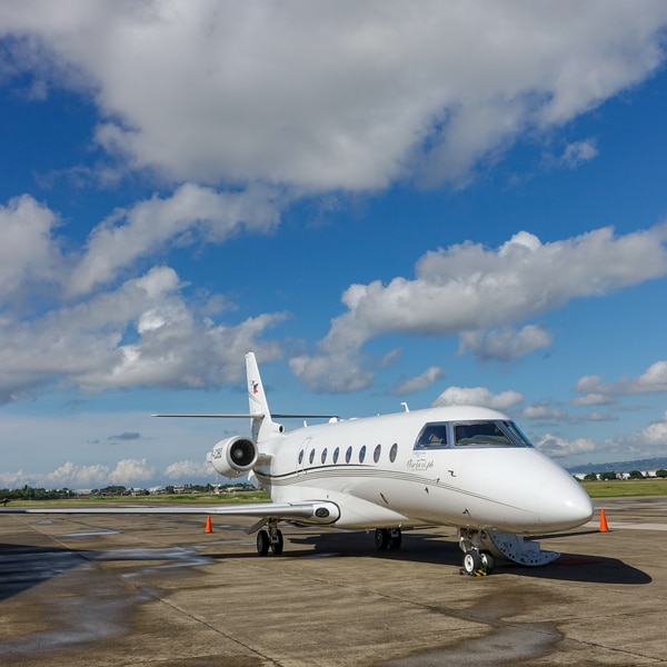 What it’s really like to fly private in a Gulfstream jet 3