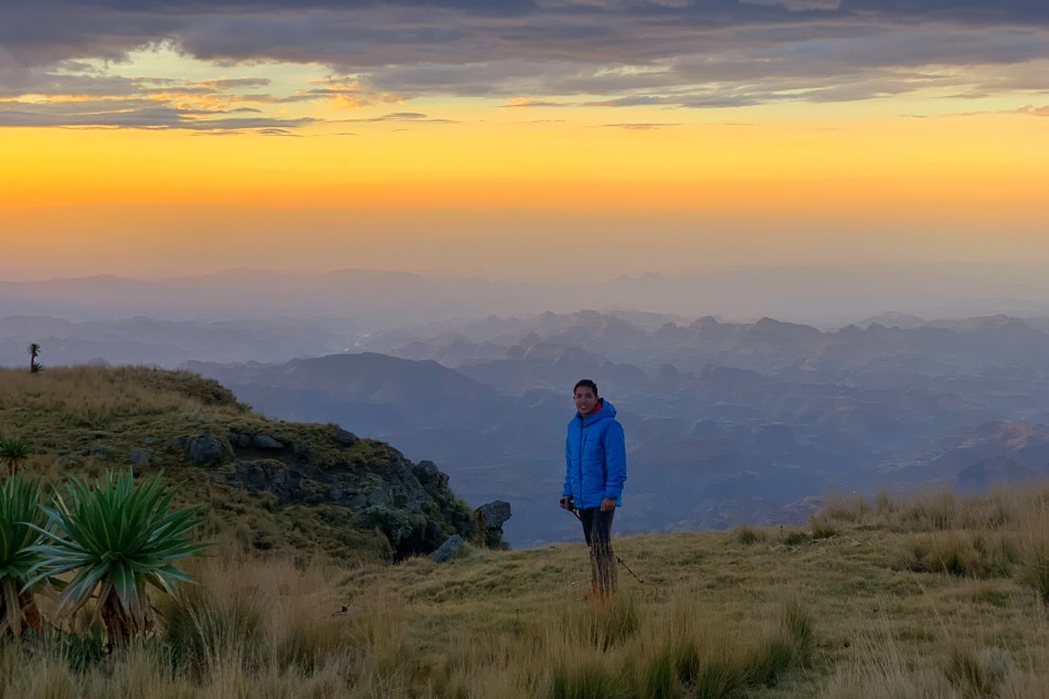 These hikers planted what might be the first PH flag on the summit of Ethiopia’s highest peak 5