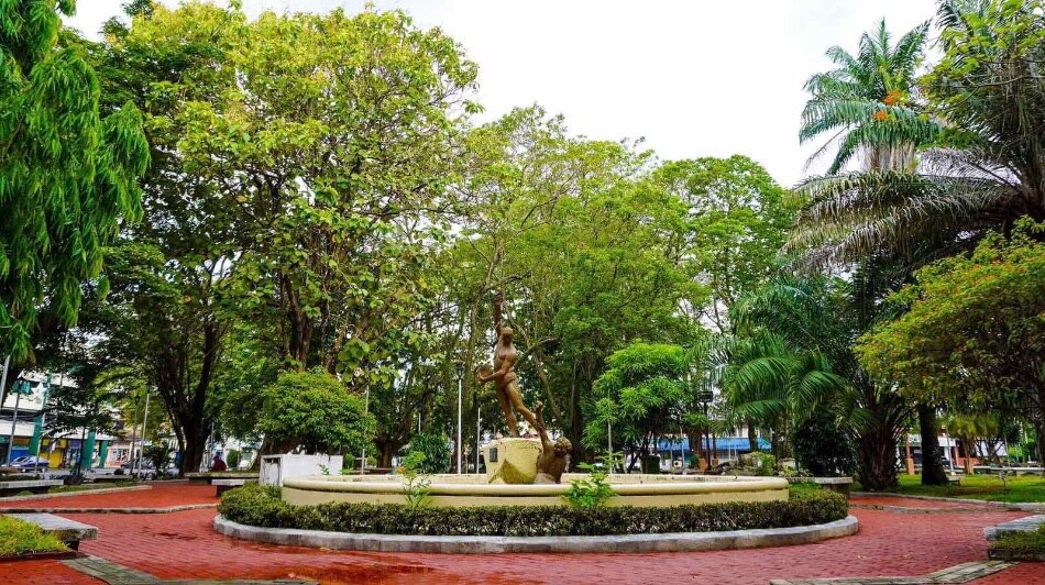 LOOK! An improved Bacolod City Public Plaza is inspiring pride among locals 8