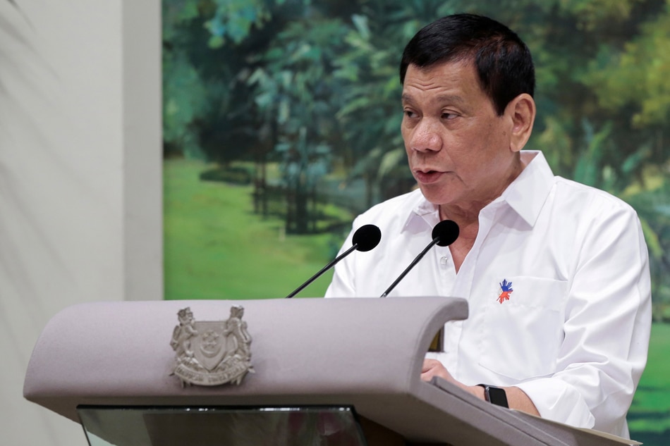 Duterte defends killing of drug pushers, says they deserve death 1
