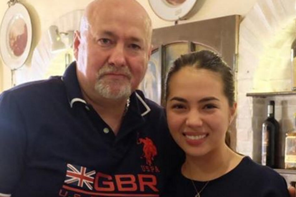 LOOK: Julia Montes finally meets biological father | ABS-CBN News