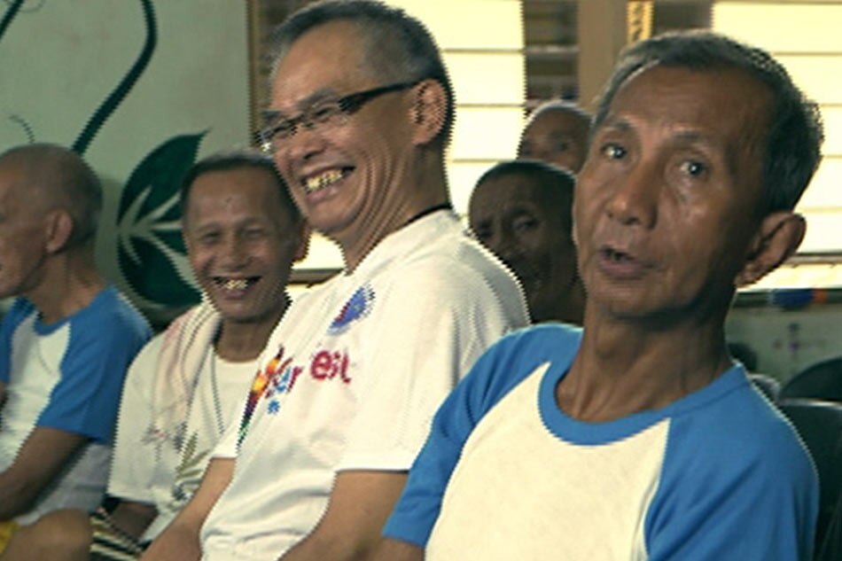 it-s-showtime-pays-tribute-to-elderly-dads-abs-cbn-news