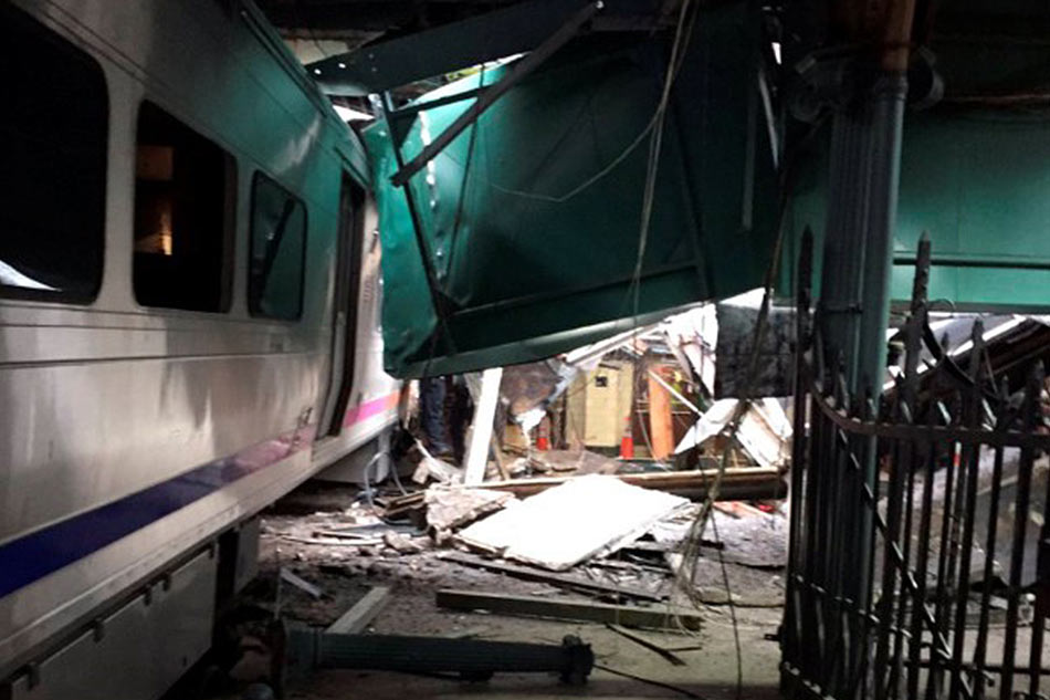 New Jersey train crash kills 3, injures more than 100: reports | ABS ...