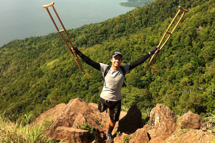 No excuses: Meet the inspiring one-legged mountaineer 6
