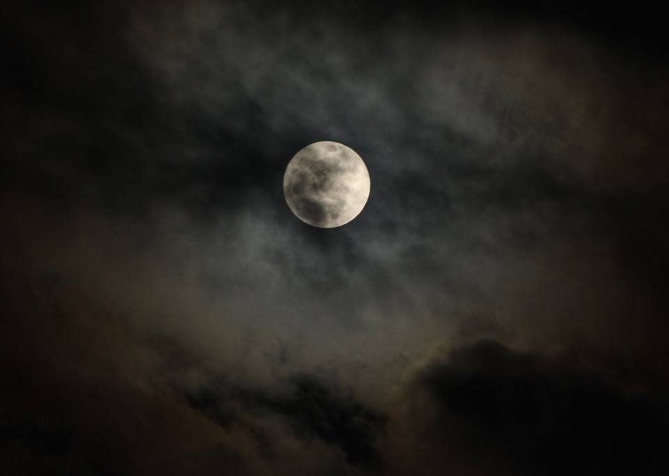 LOOK: 'Supermoon' as seen in different parts of PH | ABS-CBN News