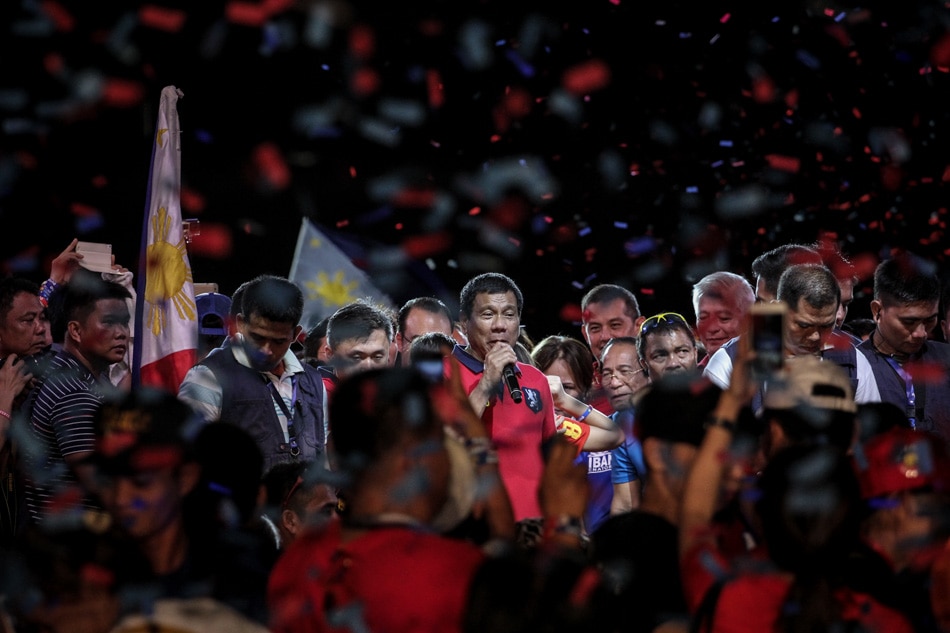 With &#39;dilawans&#39; under siege, other colors stand out in PH opposition campaign 8