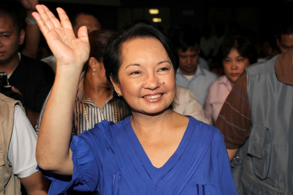 Former President Arroyo walks free 1