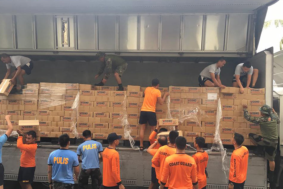 LOOK: 5,000 boxes of relief supplies arrive in Ilocos Norte 1