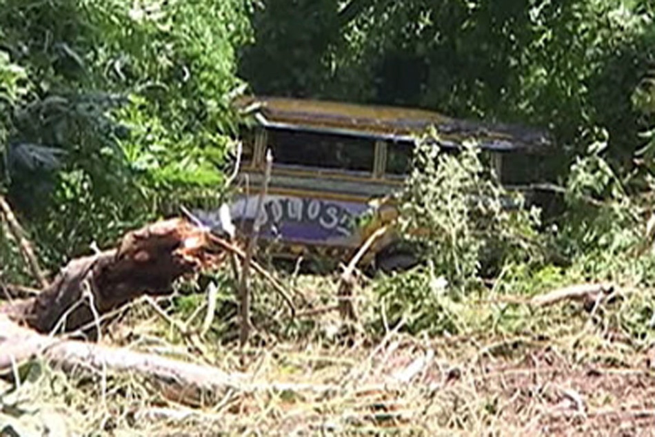 Jeep Nahulog Sa Bangin Sa Cdo Abs Cbn News 5250