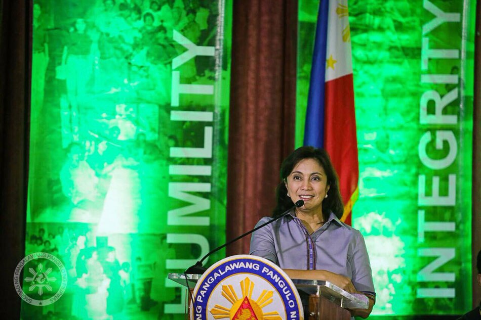 VP Leni: Ouster plot won&#39;t succeed without public support 1