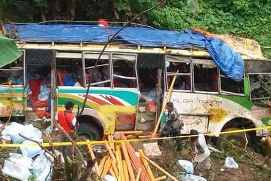 LOOK: Bus falls off cliff in Zambo del Norte town | ABS-CBN News