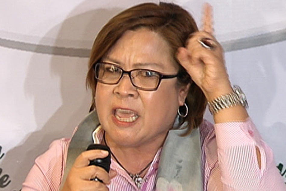 De Lima willing to be shot if there's evidence on drug links | ABS-CBN News