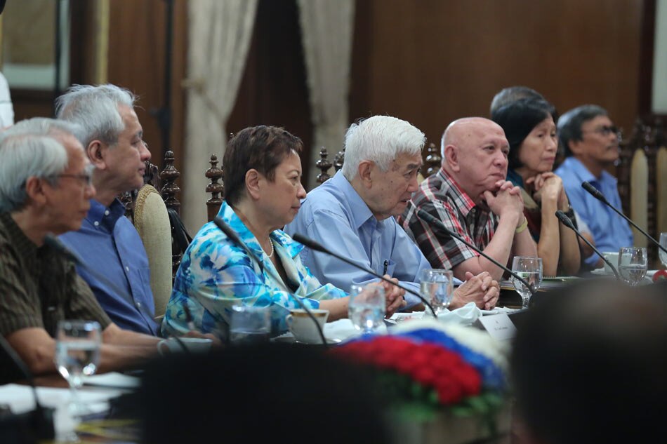 LOOK: Duterte meets Tiamzons, NDF leaders in Malaca&#241;ang 8
