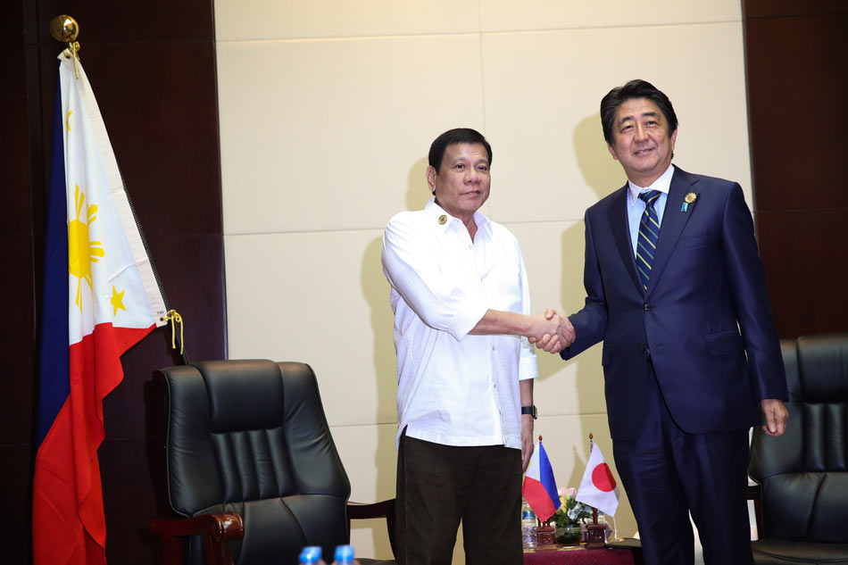 Japan&#39;s Shinzo Abe to visit Manila, Davao 1