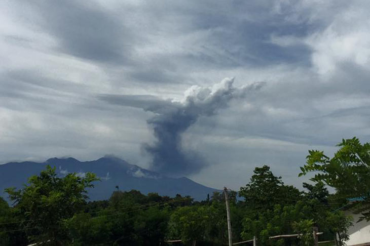 Kanlaon Volcano Erupts, Spews 400-meter Ash Plume | ABS-CBN News