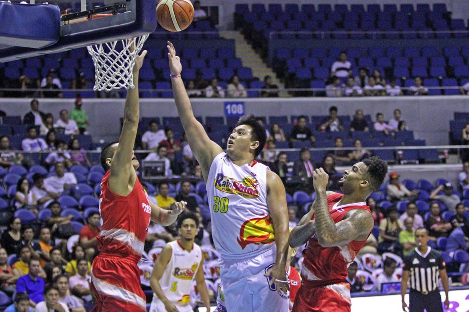 Belga signs maximum 3-year deal with Rain or Shine | ABS-CBN News