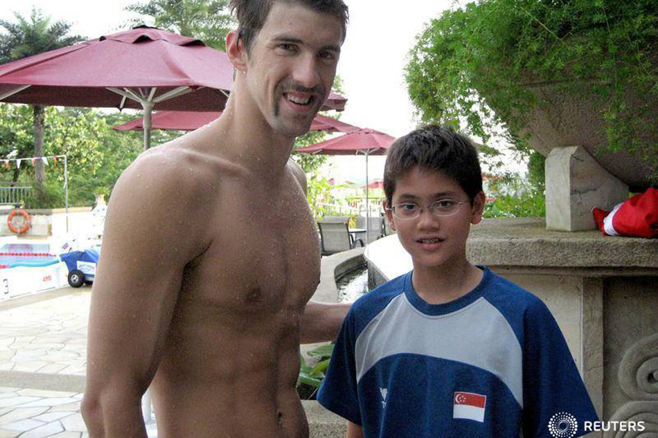 LOOK: Young Schooling with his boyhood idol Phelps 1