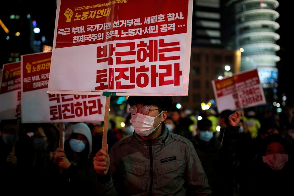 Thousands Protest In South Korea Urge President To Quit Abs Cbn News 3842
