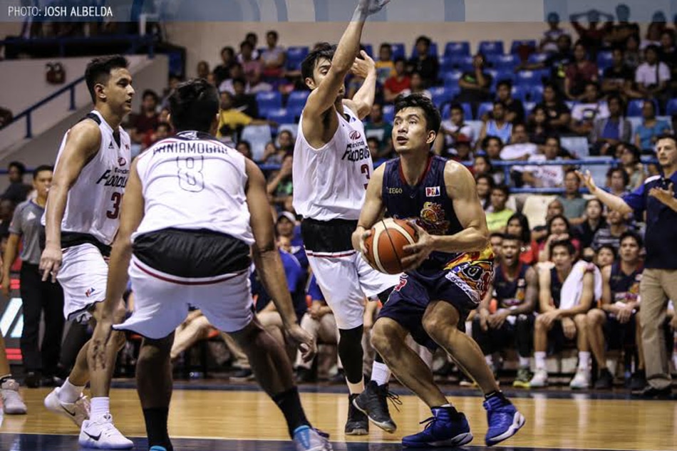 ROS set sights on top spot against Ginebra | ABS-CBN News