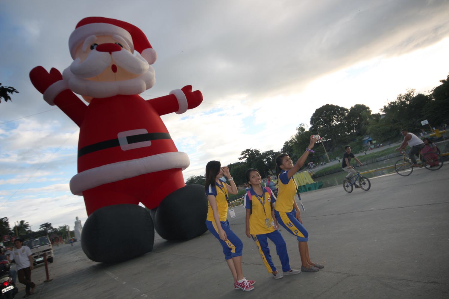 regular non working holidays in 2017 revealed abs cbn news - Who Declared Christmas A National Holiday regular non working holidays in 2017 revealed abs cbn news - Who Declared Christmas A National Holiday